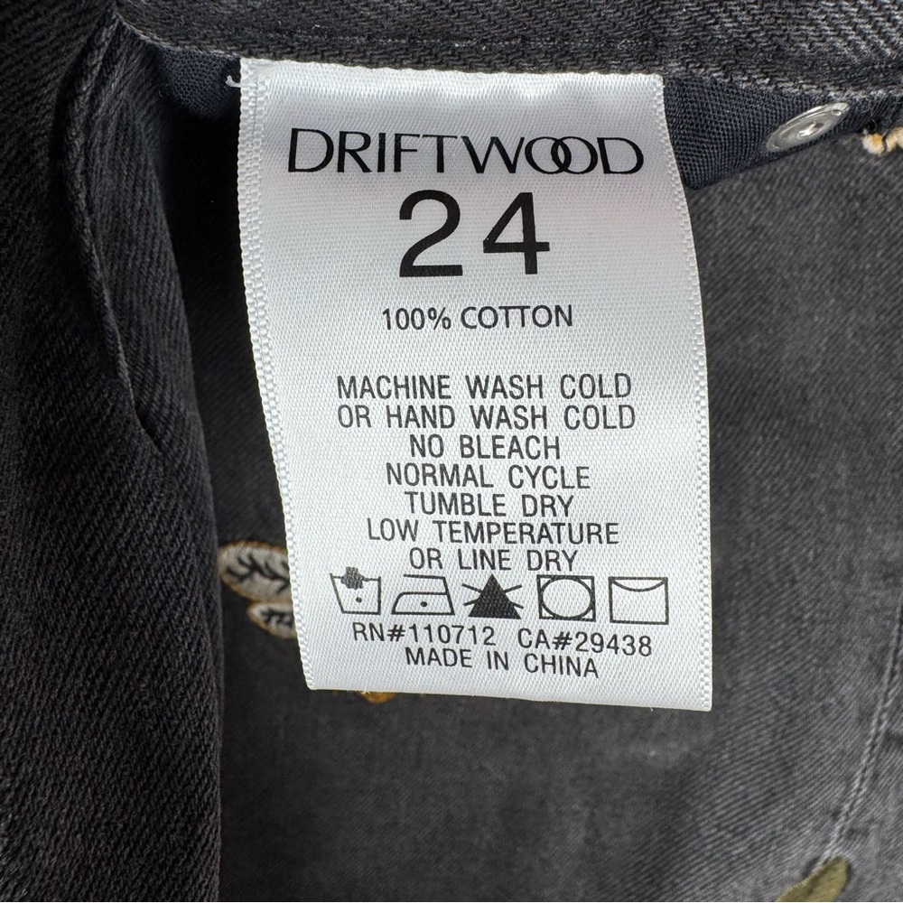 Driftwood Parker Barrel Jeans Faded Black Embroidered Floral Bee Butterfly 24 - Picture 9 of 16